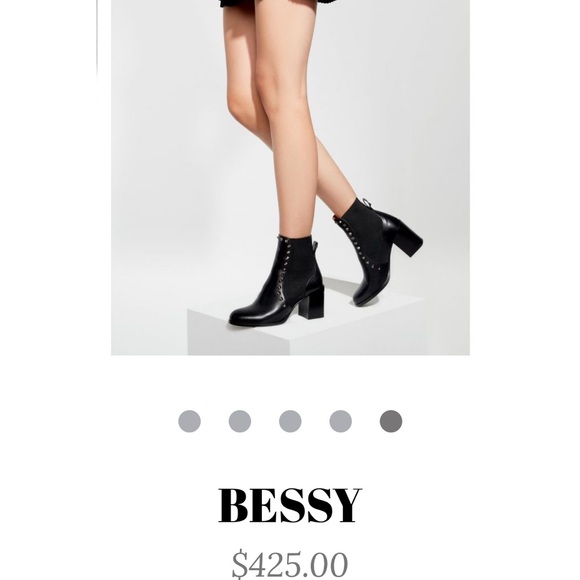 La Canadienne Booties - Picture 2 of 8